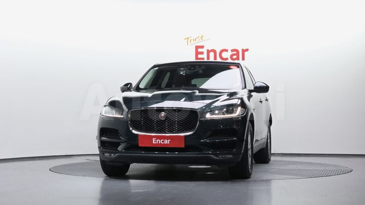 Jaguar F PACE 2017 — 3