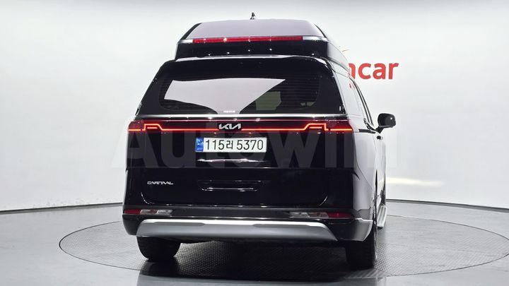 Kia Carnival 2023 — 4