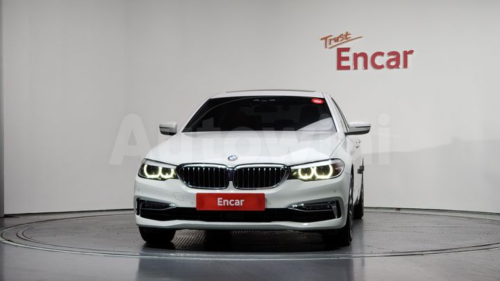 BMW 5 Series 2018 — 3
