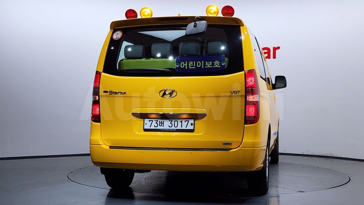 Hyundai Starex 2019 — 4