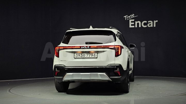 Kia Seltos 2023 — 4