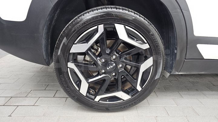 Kia Seltos 2023 — 5