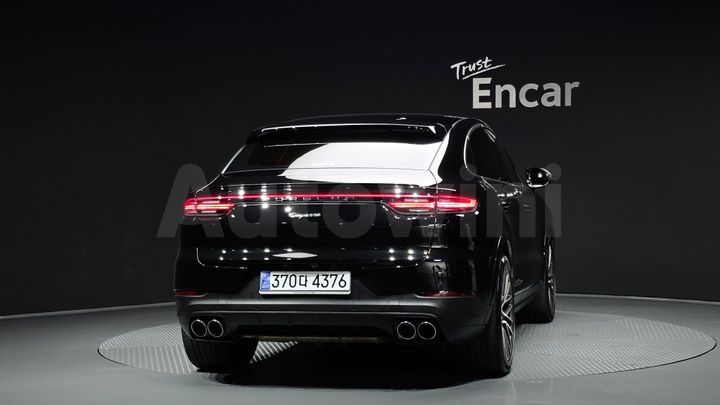 Porsche Cayenne 2023 — 5
