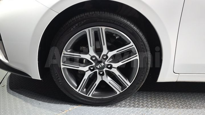 Kia K3 2019 — 5