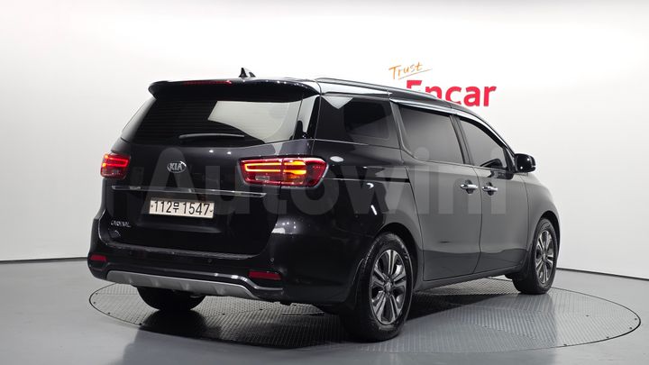 Kia Carnival 2019 — 2
