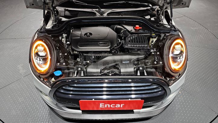 Mini Cooper 2021 — 5
