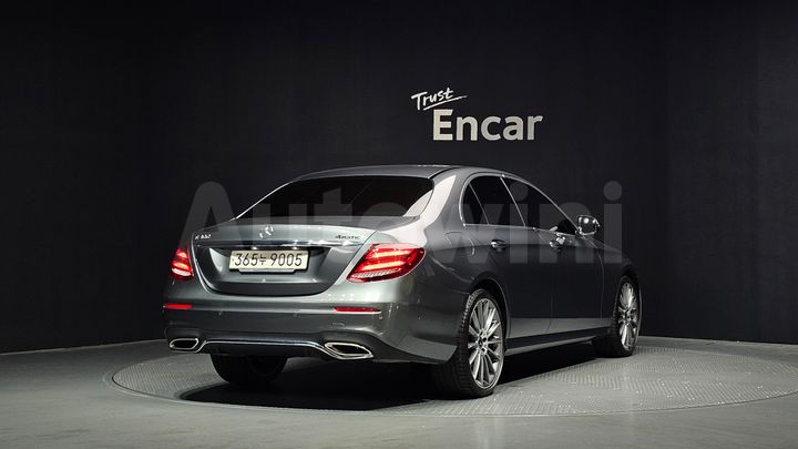 Mercedes-Benz E Class 2018 — 2