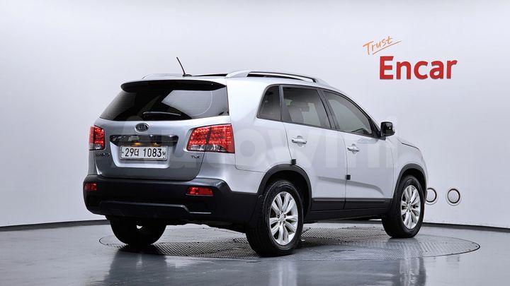 Kia Sorento 2010 — 2