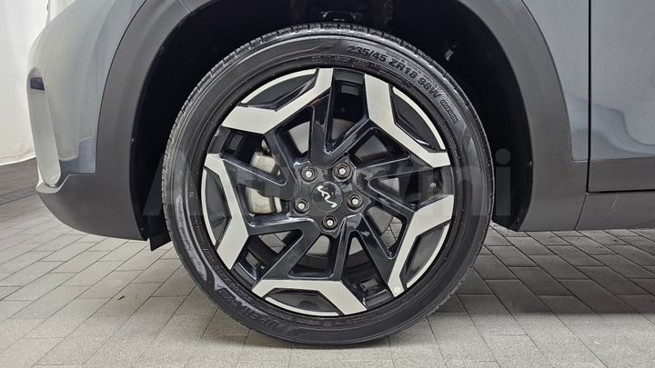 Kia Seltos 2023 — 5