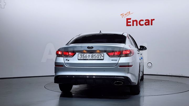 Kia K5 2019 — 4