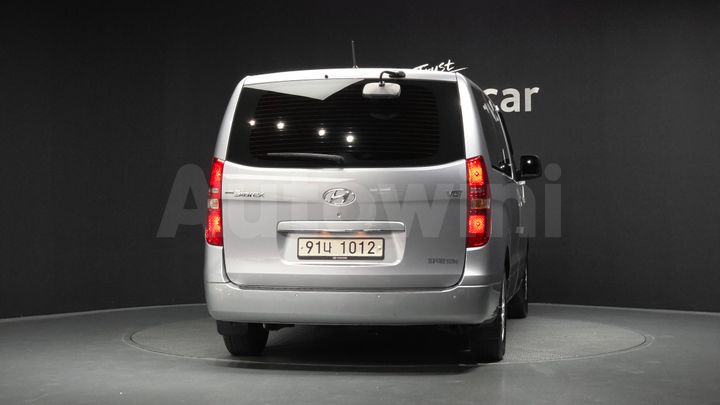 Hyundai Starex 2021 — 4