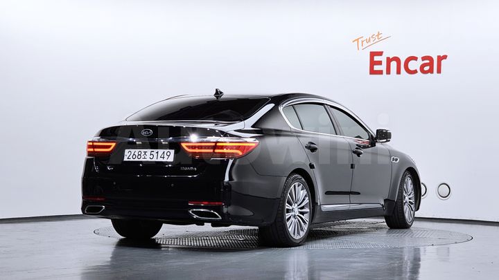 Kia K9 2015 — 2