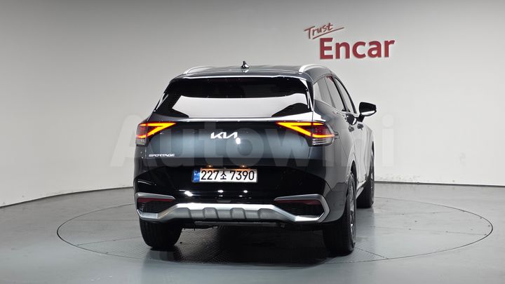 Kia Sportage 2022 — 3