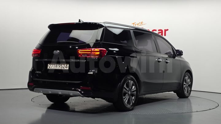 Kia Carnival 2019 — 2