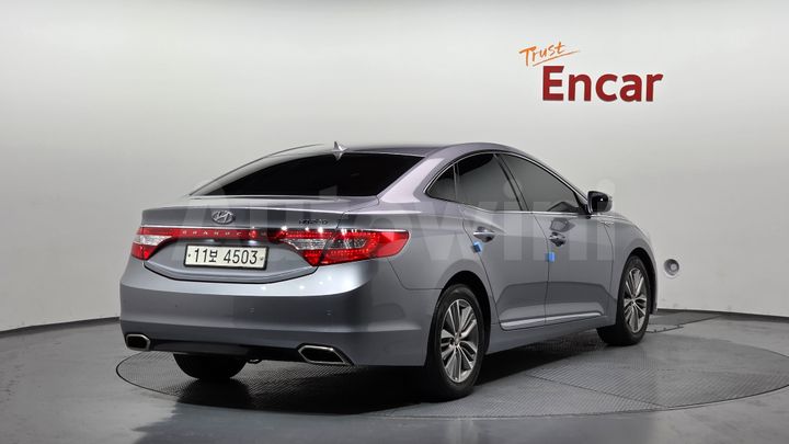 Hyundai Grandeur 2016 — 2