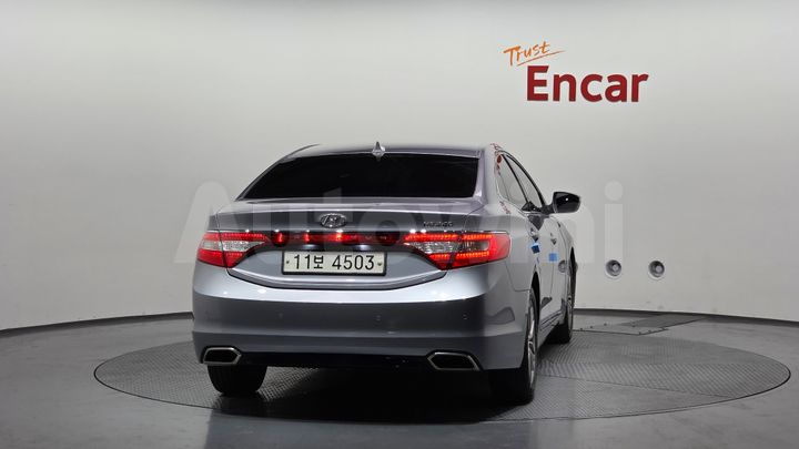 Hyundai Grandeur 2016 — 4