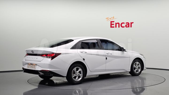 Hyundai Avante 2021 — 2