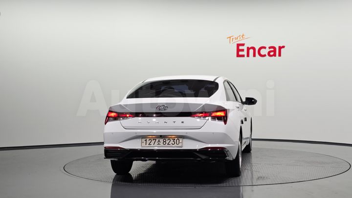 Hyundai Avante 2021 — 4