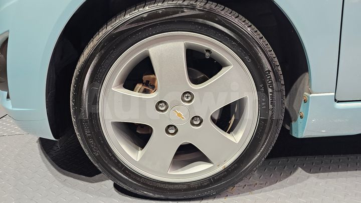 Chevrolet Spark 2012 — 5