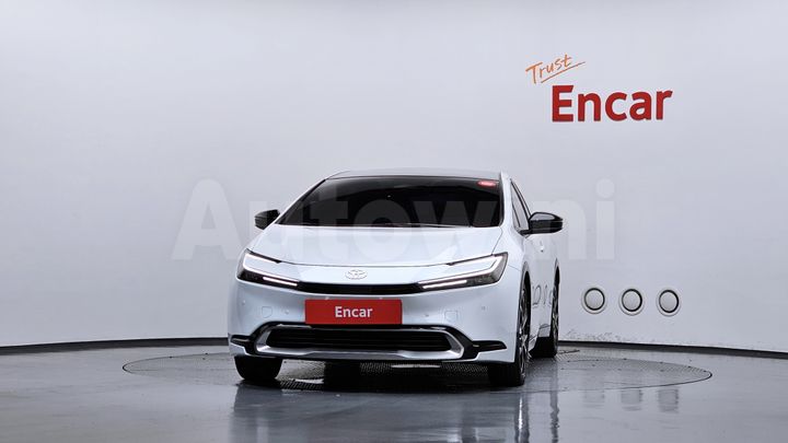 Toyota Prius 2026 — 3
