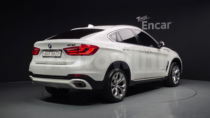 BMW X6 2019 — 2