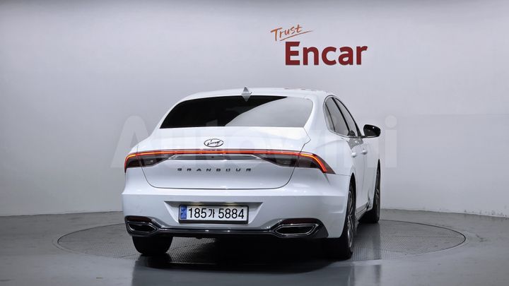 Hyundai Grandeur 2022 — 4
