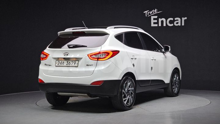 Hyundai Tucson 2015 — 2