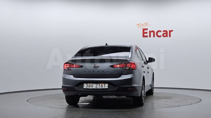 Hyundai Avante 2019 — 3