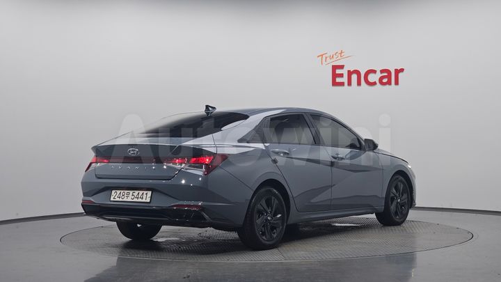 Hyundai Avante 2021 — 2