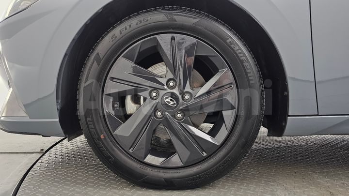 Hyundai Avante 2021 — 5