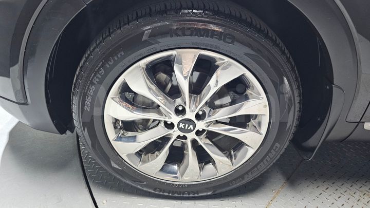 Kia Sorento 2019 — 5