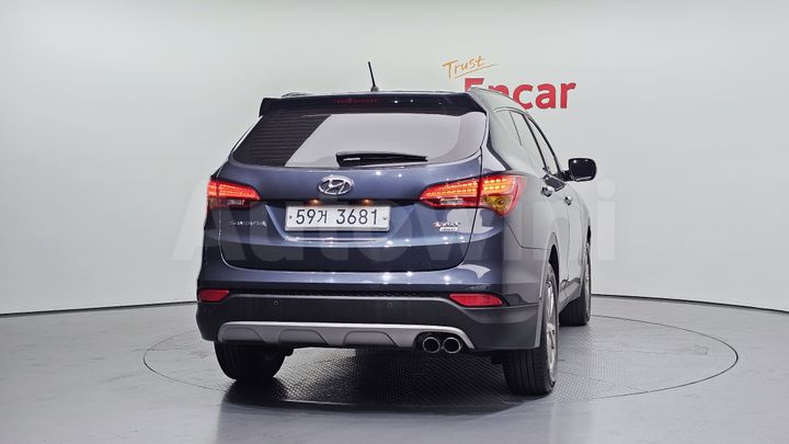 Hyundai SantaFe 2014 — 4