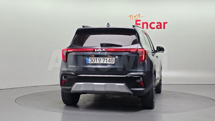 Kia Seltos 2023 — 4