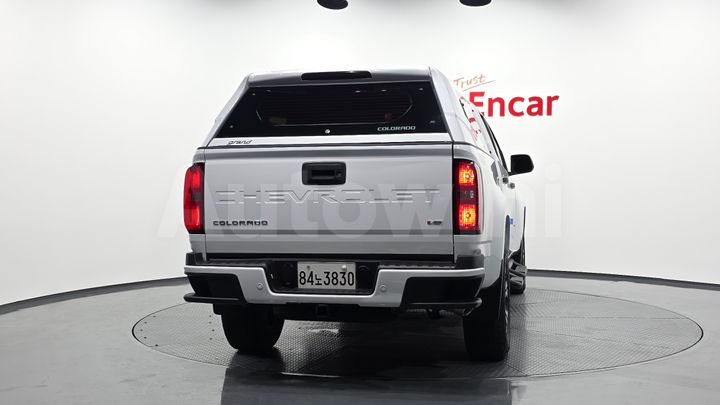 Chevrolet Colorado 2022 — 4