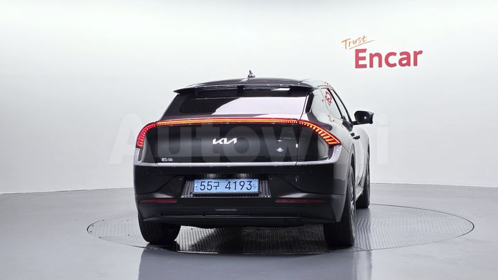Kia EV6 2022 — 4