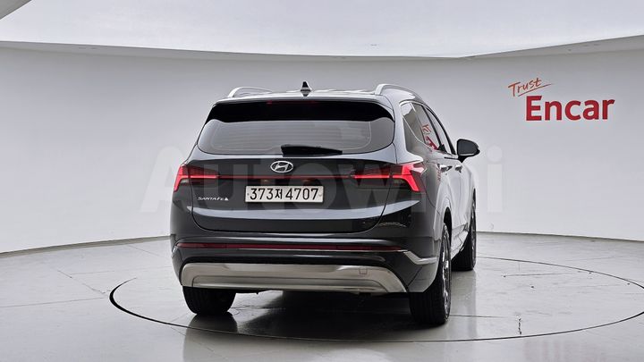 Hyundai SantaFe 2022 — 4