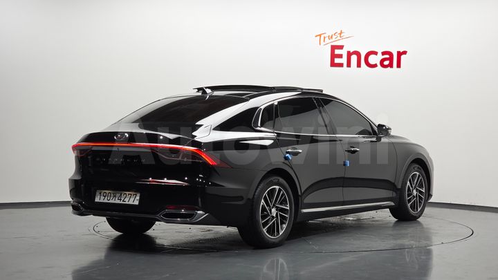 Hyundai Grandeur 2022 — 2