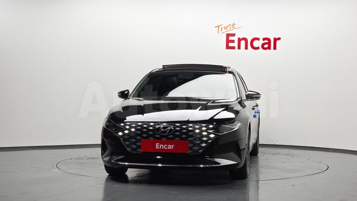Hyundai Grandeur 2022 — 3