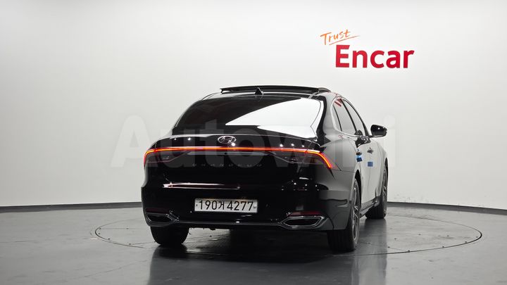 Hyundai Grandeur 2022 — 4