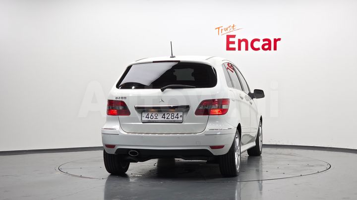 Mercedes-Benz B Class 2010 — 4