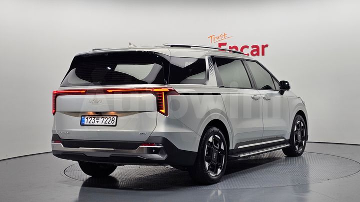 Kia Carnival 2026 — 2