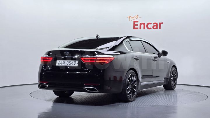 Kia K9 2016 — 2