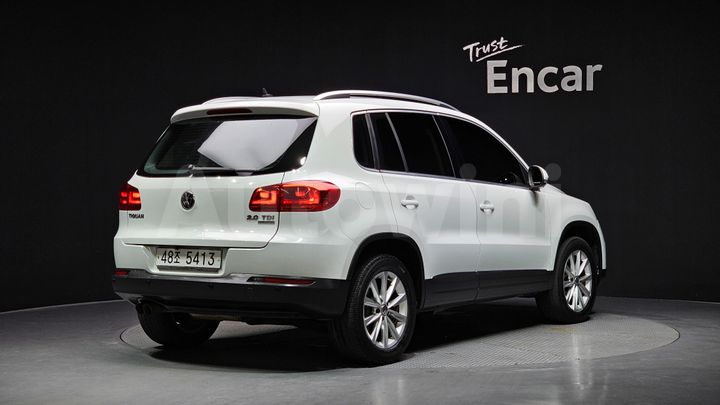 Volkswagen Tiguan 2015 — 2
