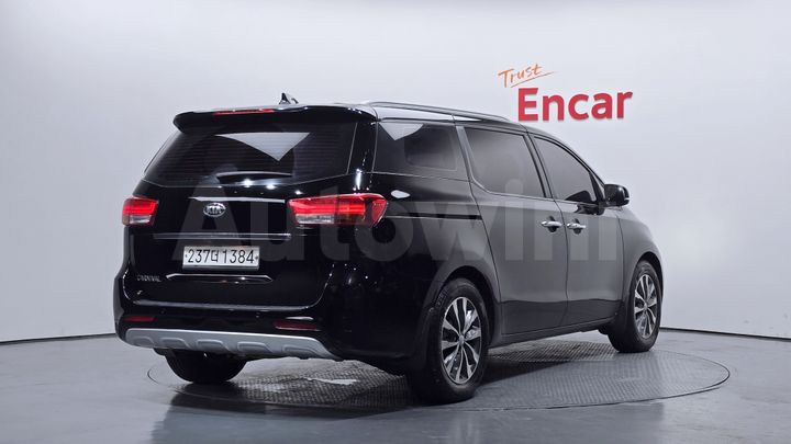 Kia Carnival 2018 — 2