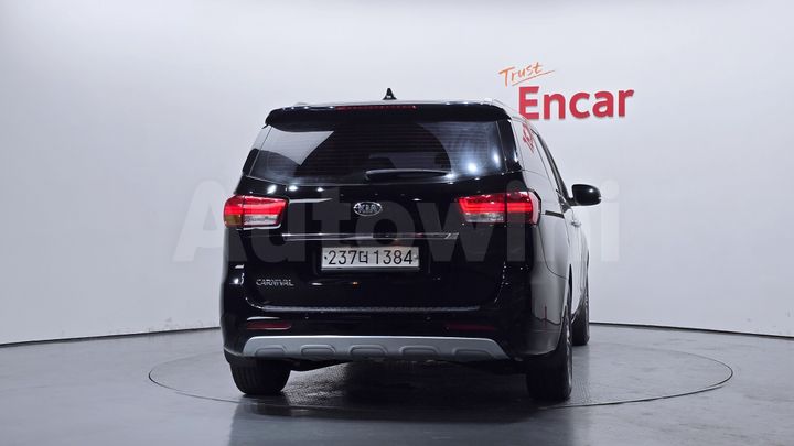Kia Carnival 2018 — 4
