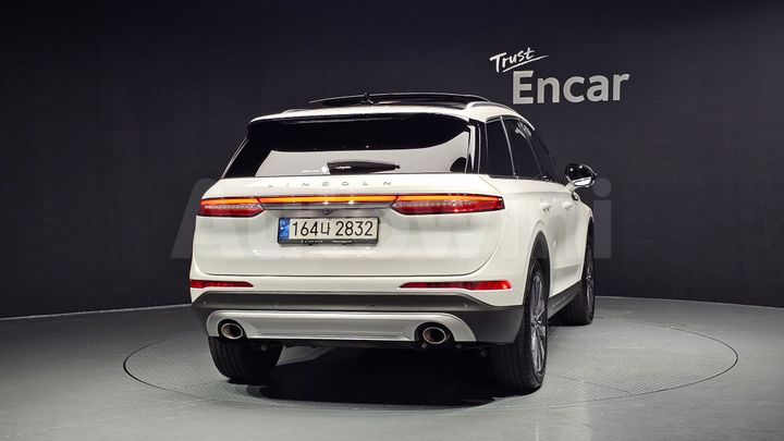 Lincoln Corsair 2022 — 4