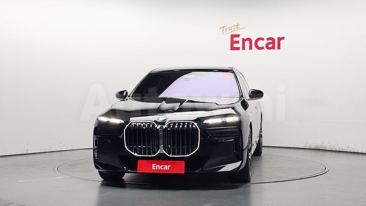 BMW 7 Series 2025 — 3
