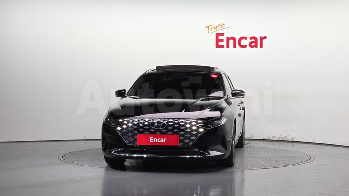 Hyundai Grandeur 2023 — 3