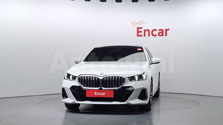 BMW 5 Series 2025 — 3