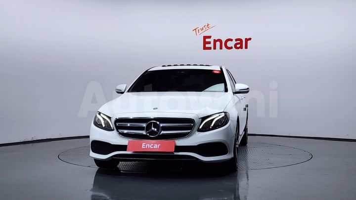 Mercedes Benz E Class 2019 — 3